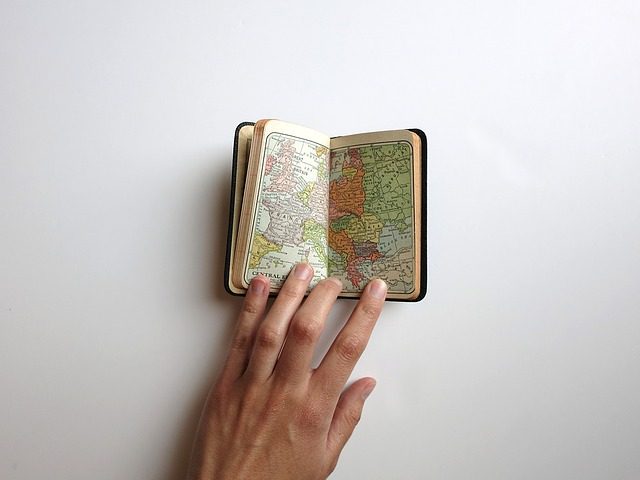 Блокноты для путешествий - идеи подарков для путешественников