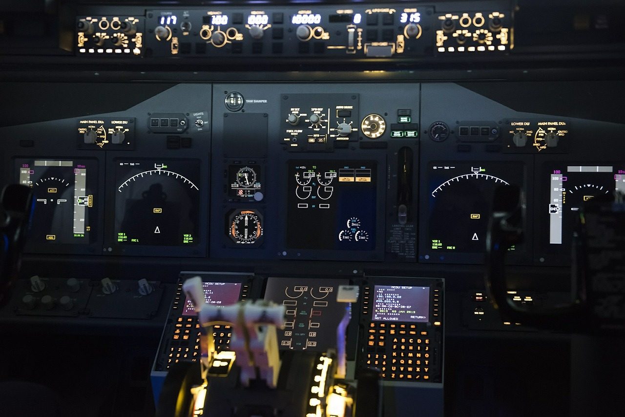 Авиа-симулятор Boeing-737 - подарок пилоту на день рождения