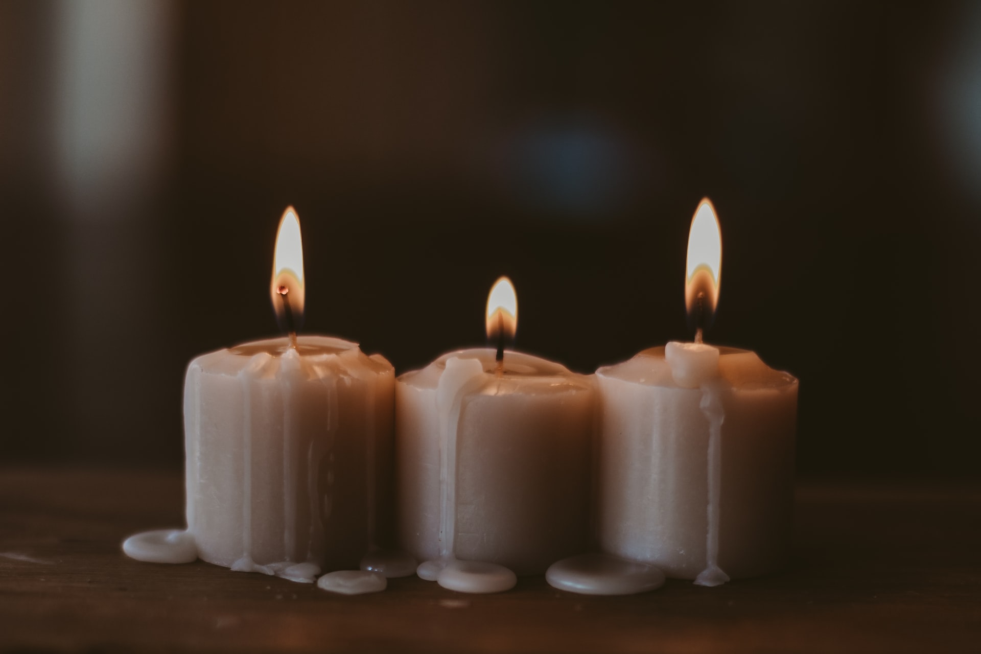 Свечи или ароматические масла для расслабления и ароматерапии - Что подарить человеку у которого все есть