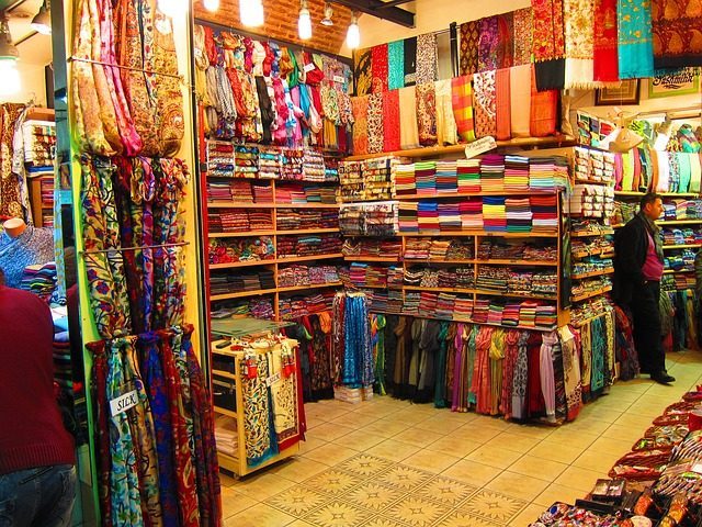 Ткани и одежда - 11 подарков из Турции