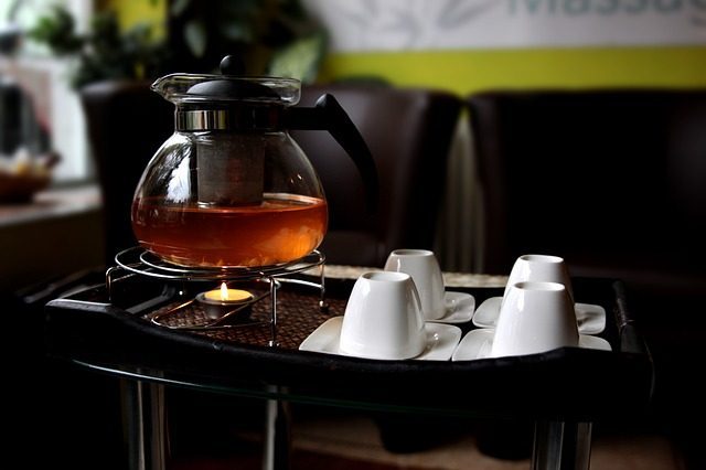 Заварочный чайник - Что подарить к чаю