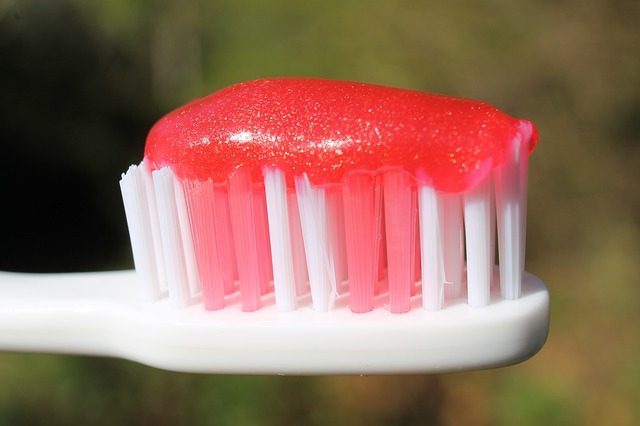 Экзотическая зубная паста - Что привезти в подарок из Гоа